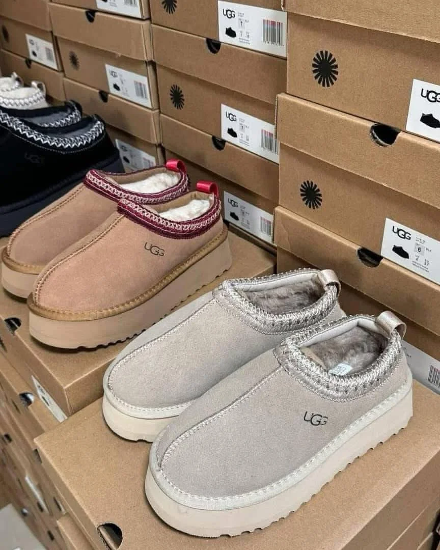 Buy Crocs Sandals Pallets