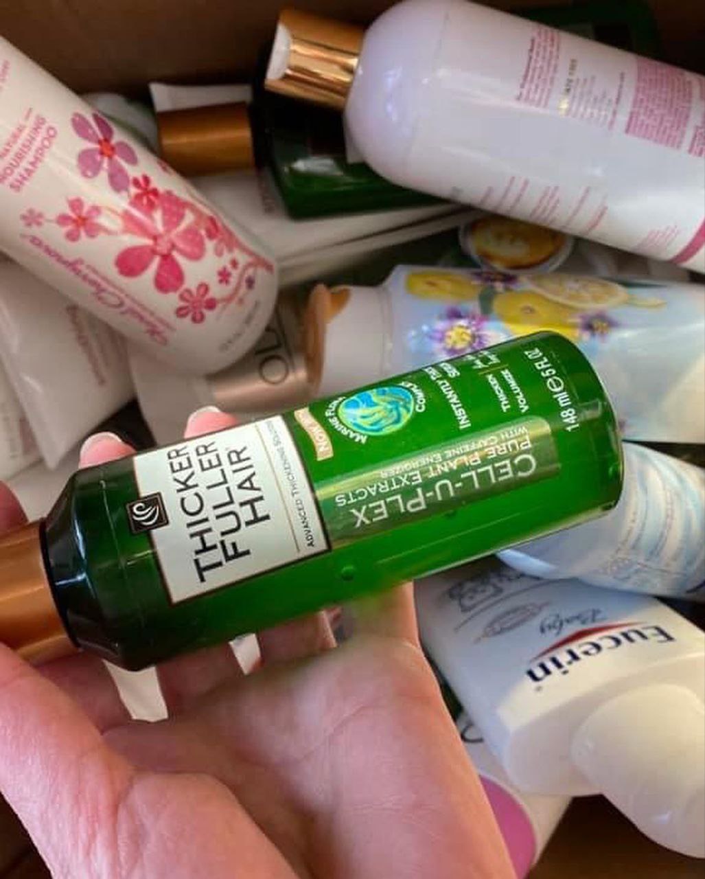 Buy Liquidation Cosmetics Pallets - Image 7